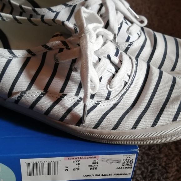 Keds Striped with laces - Picture 12 of 16